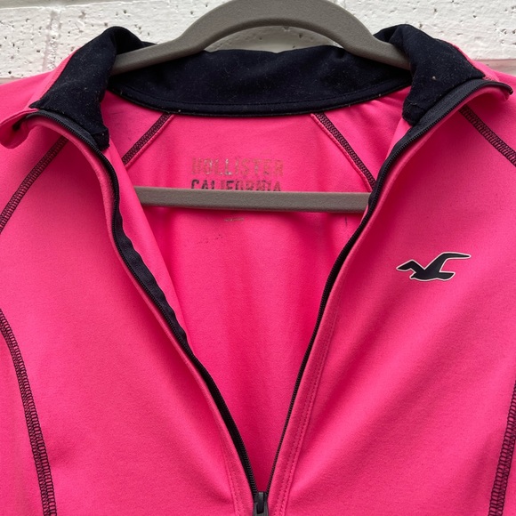 Woman’s pink jacket by Hollister - Picture 3 of 12
